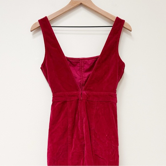 Free People Party Starter Jumpsuit Velvet Corduroy Flare in Holly Berry Red sz 2 - Picture 7 of 12